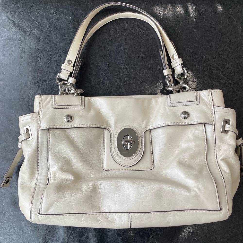 Coach Leather Shoulder Bag